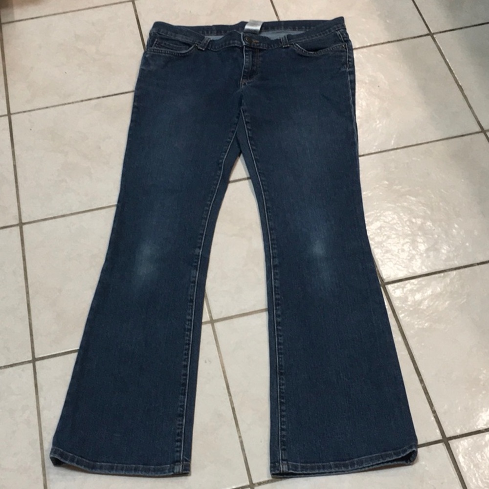 PATAGONIA Boot cut Blue Jeans 31 x 33. Sz 12